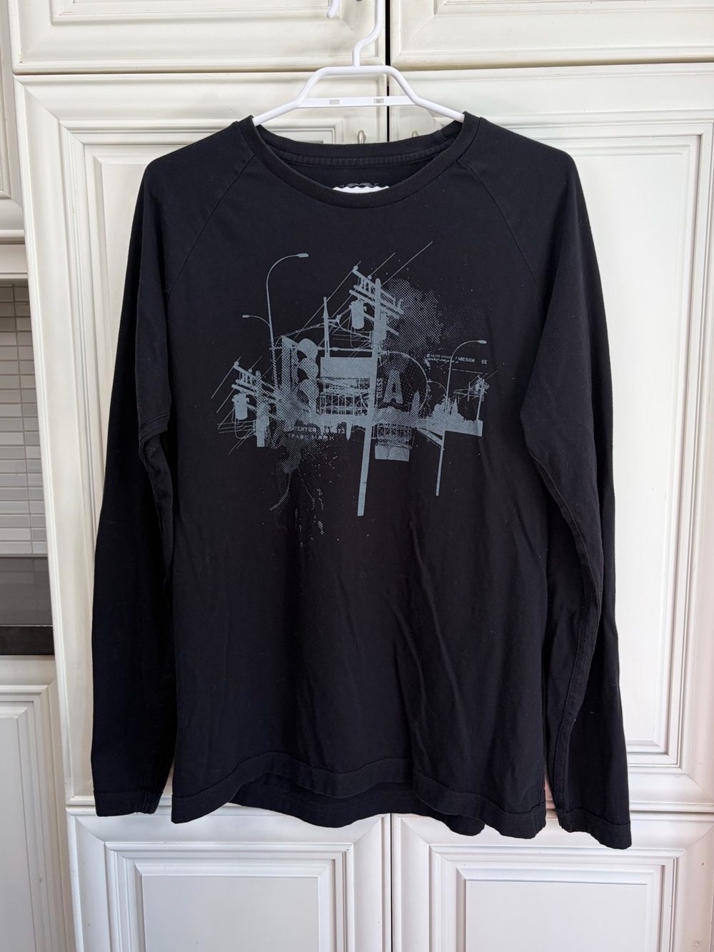 Levi’s men’s crew neck l/s t-shirt